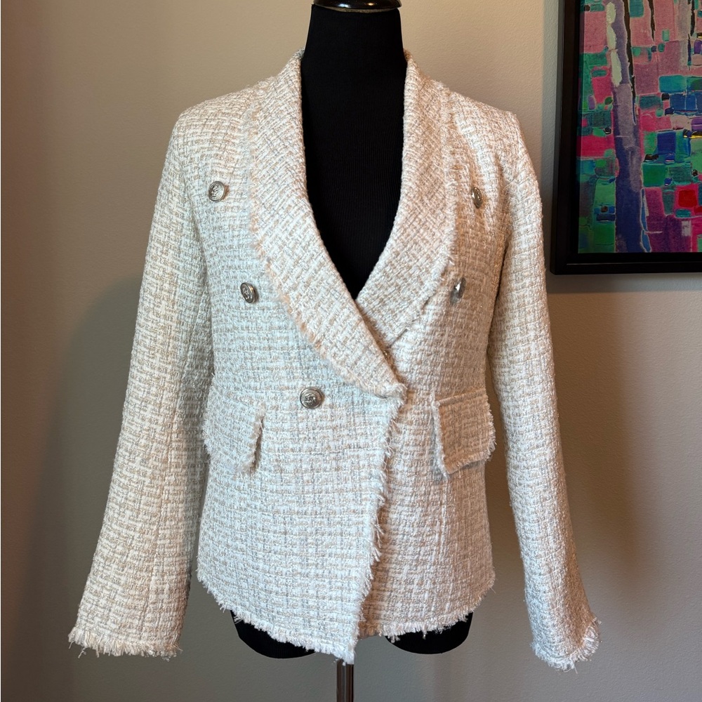 Chic Cream Double-Breasted Blazer
